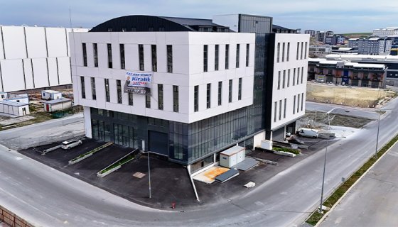 Özlü Metal Deliklikaya: Endüstriyel Dayanıklılıkta Çığır Açan Zeminler